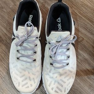 Reebok V2.5 fusion pump size 12 running shoes